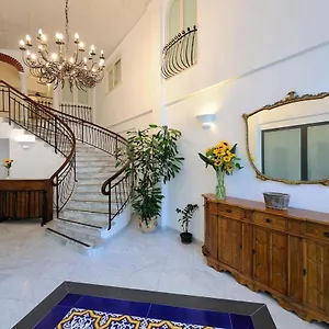 Aparthotel Aurora